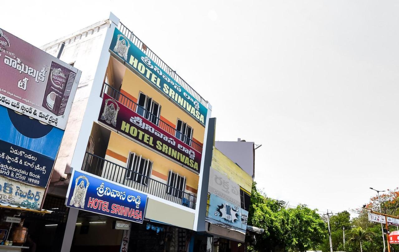 Hotel O Srinivasa Residency Lodge Tirupati Esterno foto