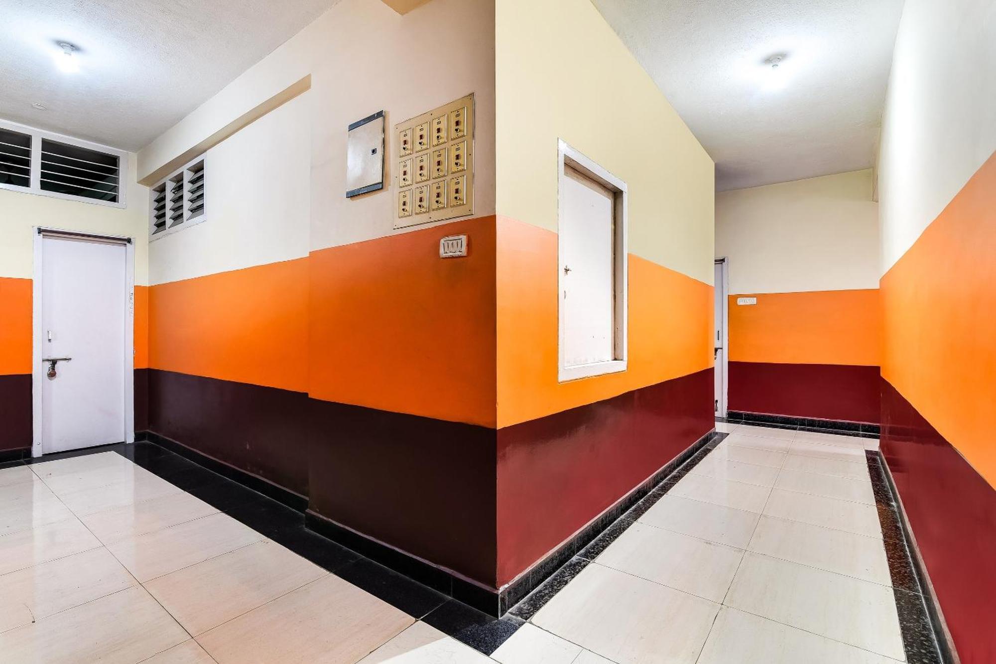 Hotel O Srinivasa Residency Lodge Tirupati Esterno foto